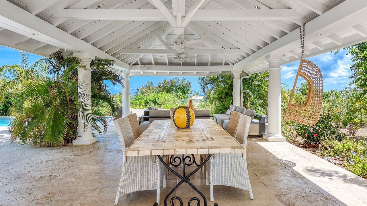 Photo of Outdoor in Plum Bay