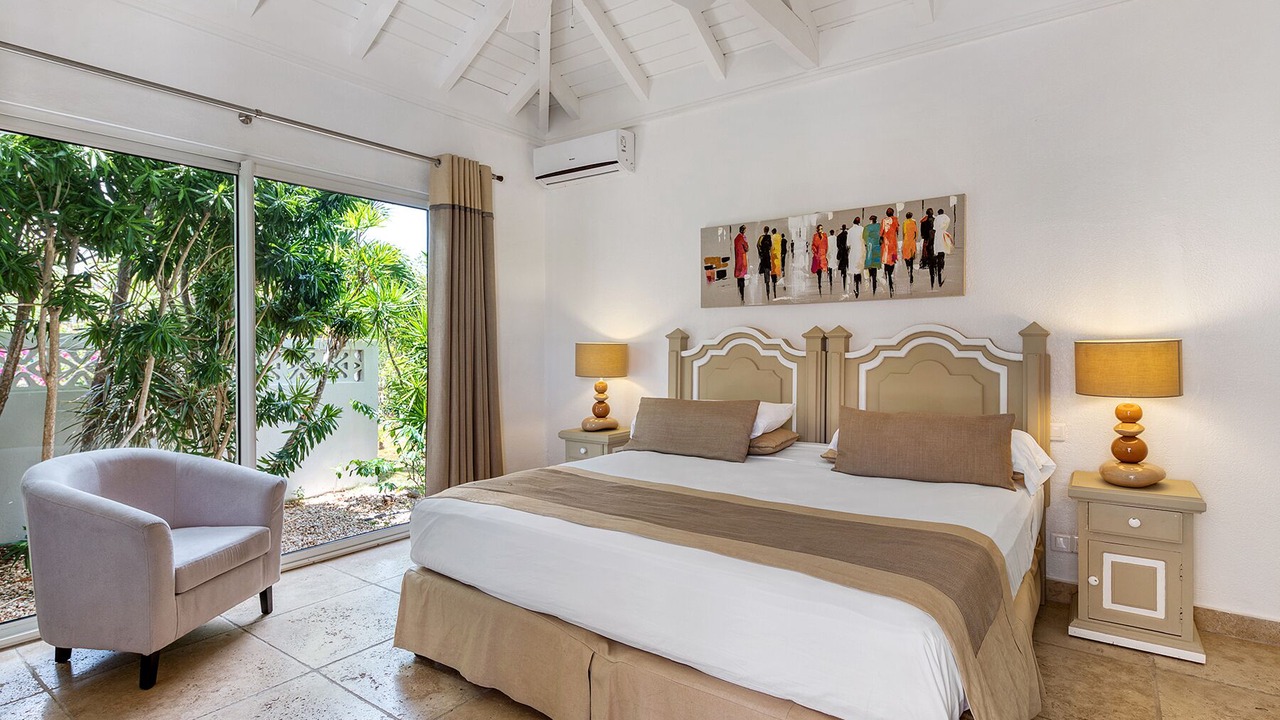 Photo of Bedroom in Plum Bay