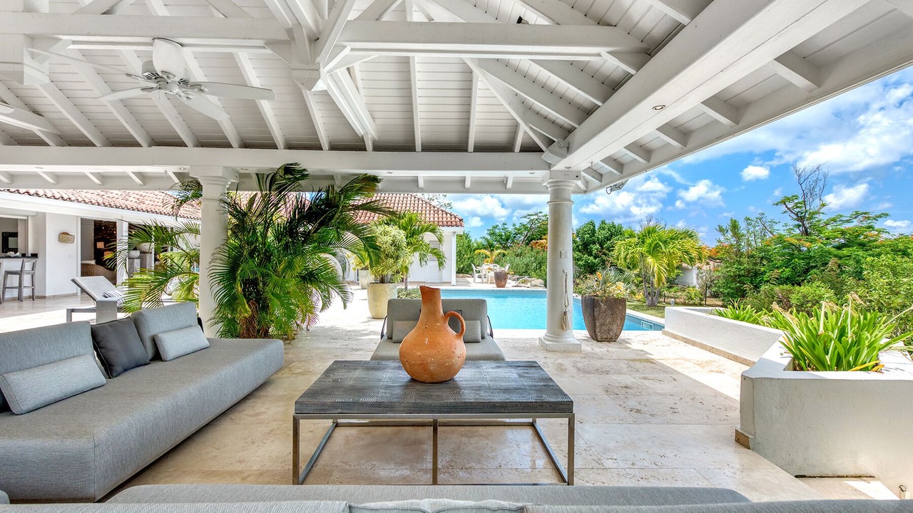 Photo of Patio Balcony in Plum Bay