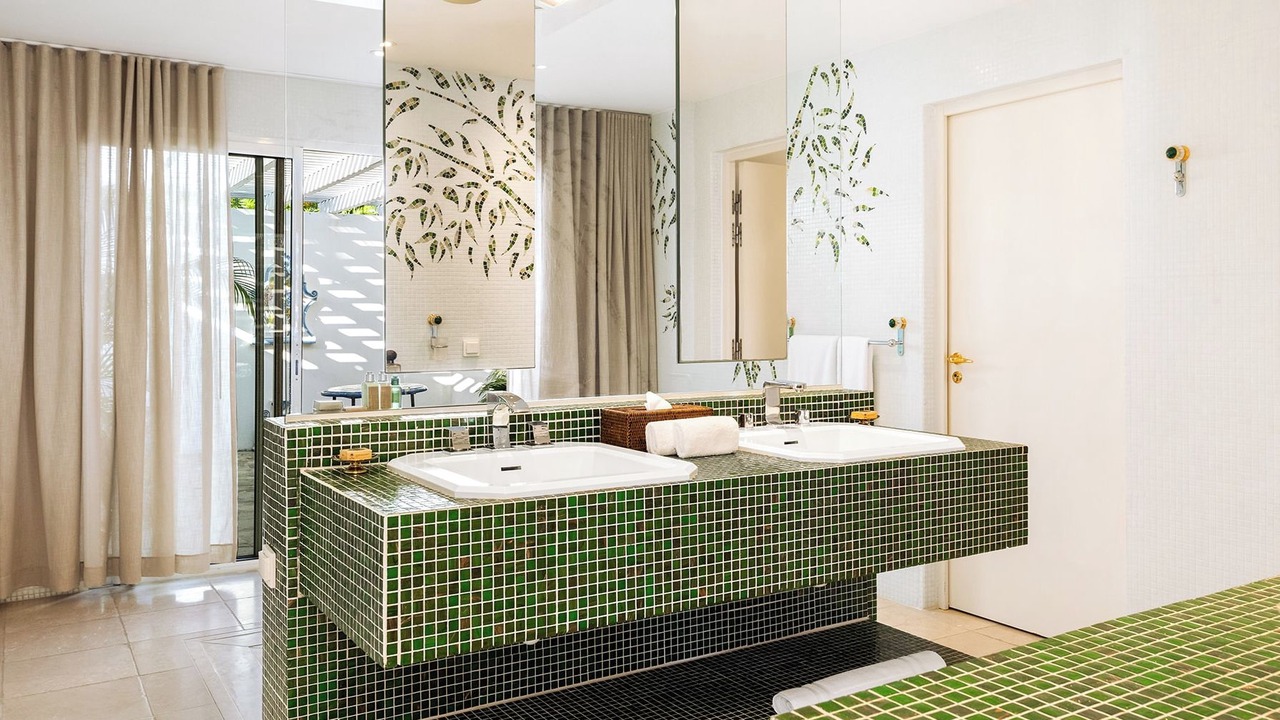 Photo of Bathroom in Grand Case