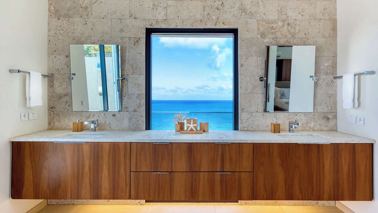 Photo of Bathroom in Les Terres Basses
