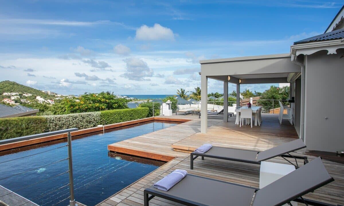 Photo of Patio Balcony in Orient Bay