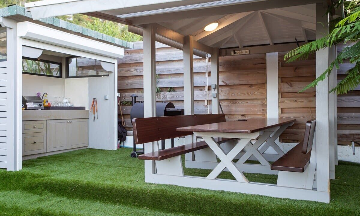 Photo of Outdoor in Orient Bay