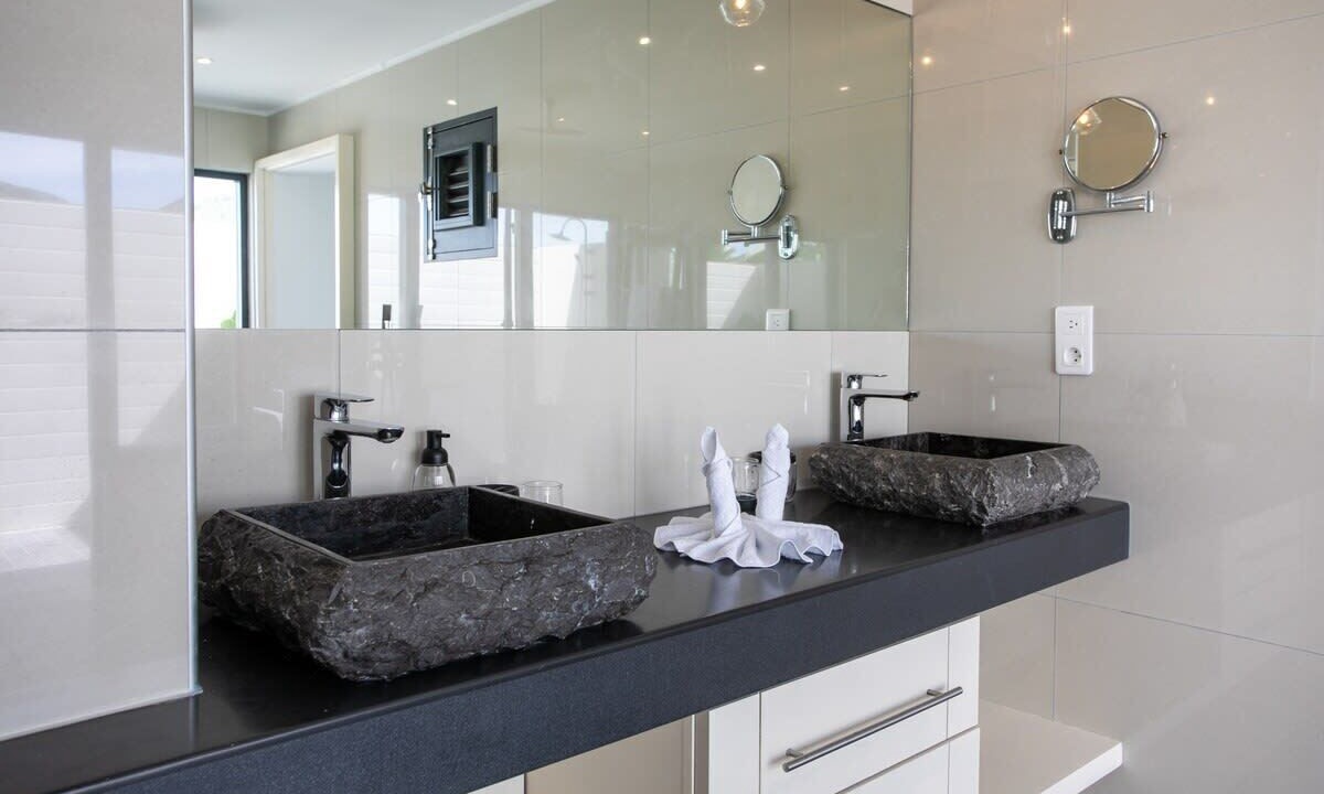 Photo of Bathroom in Orient Bay