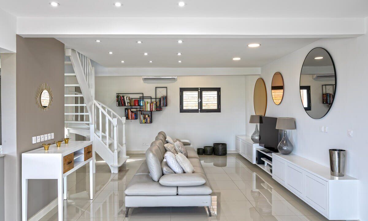Photo of Livingroom in Orient Bay