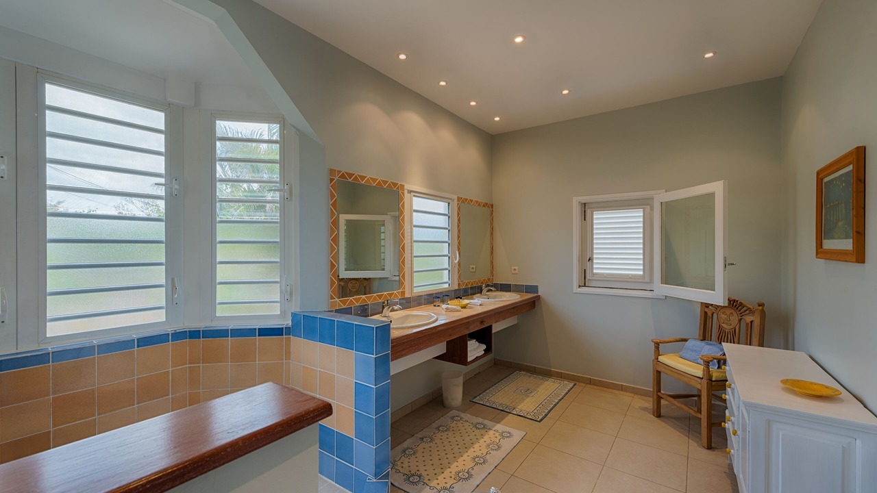 Photo of Bathroom in Plum Bay