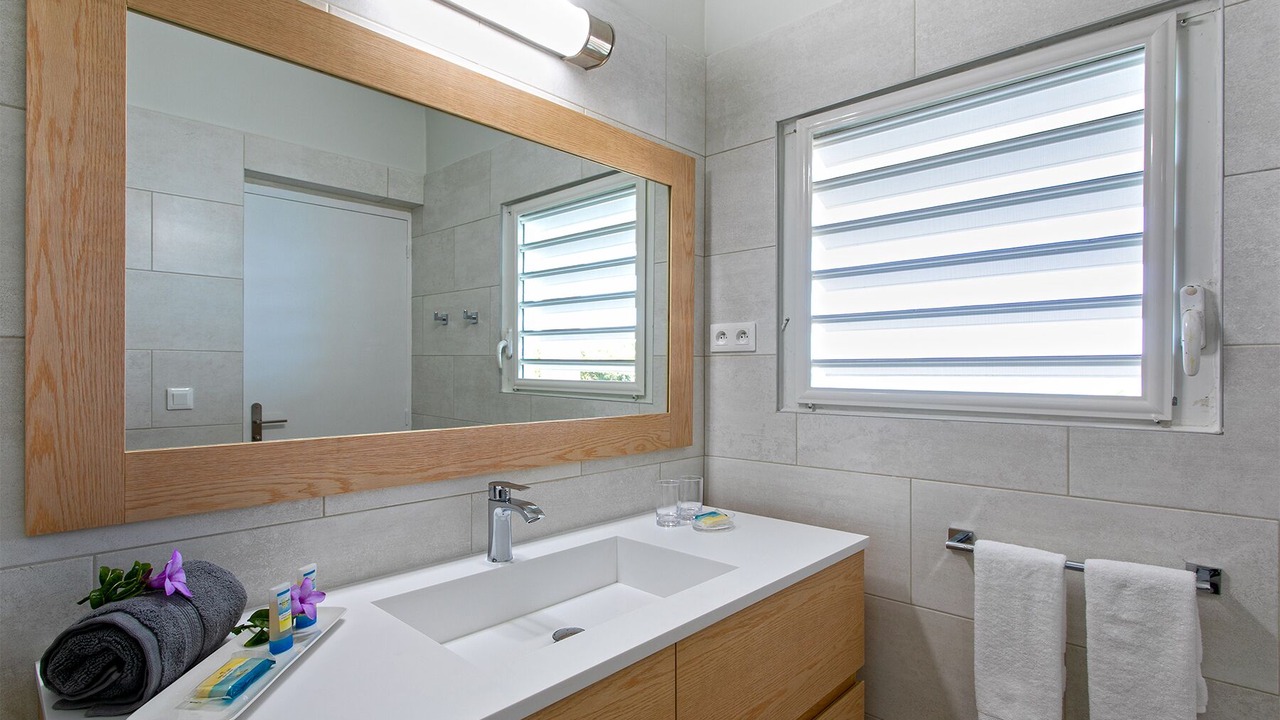 Photo of Bathroom in Plum Bay