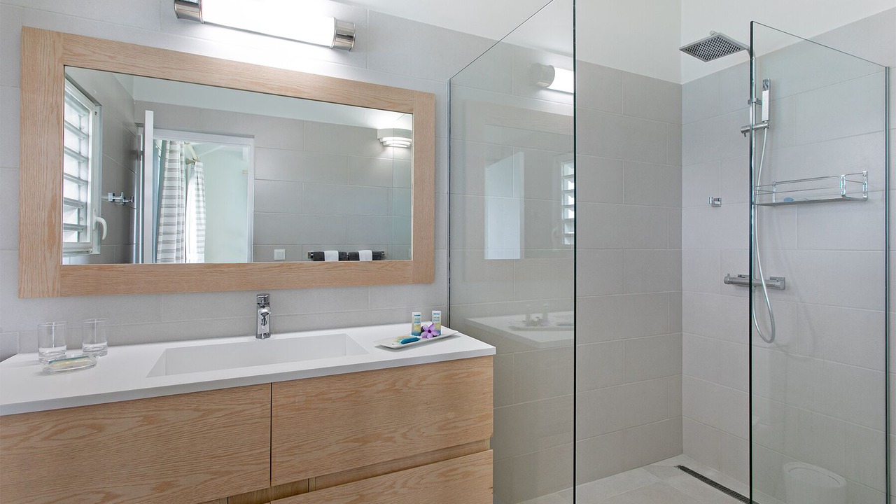 Photo of Bathroom in Plum Bay