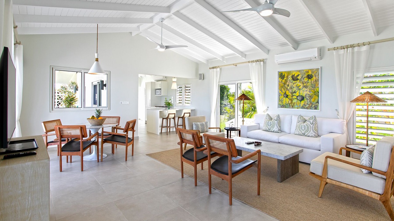 Photo of Livingroom in Plum Bay