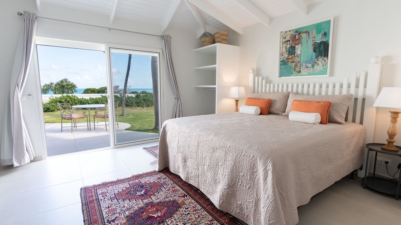 Photo of Bedroom in Plum Bay
