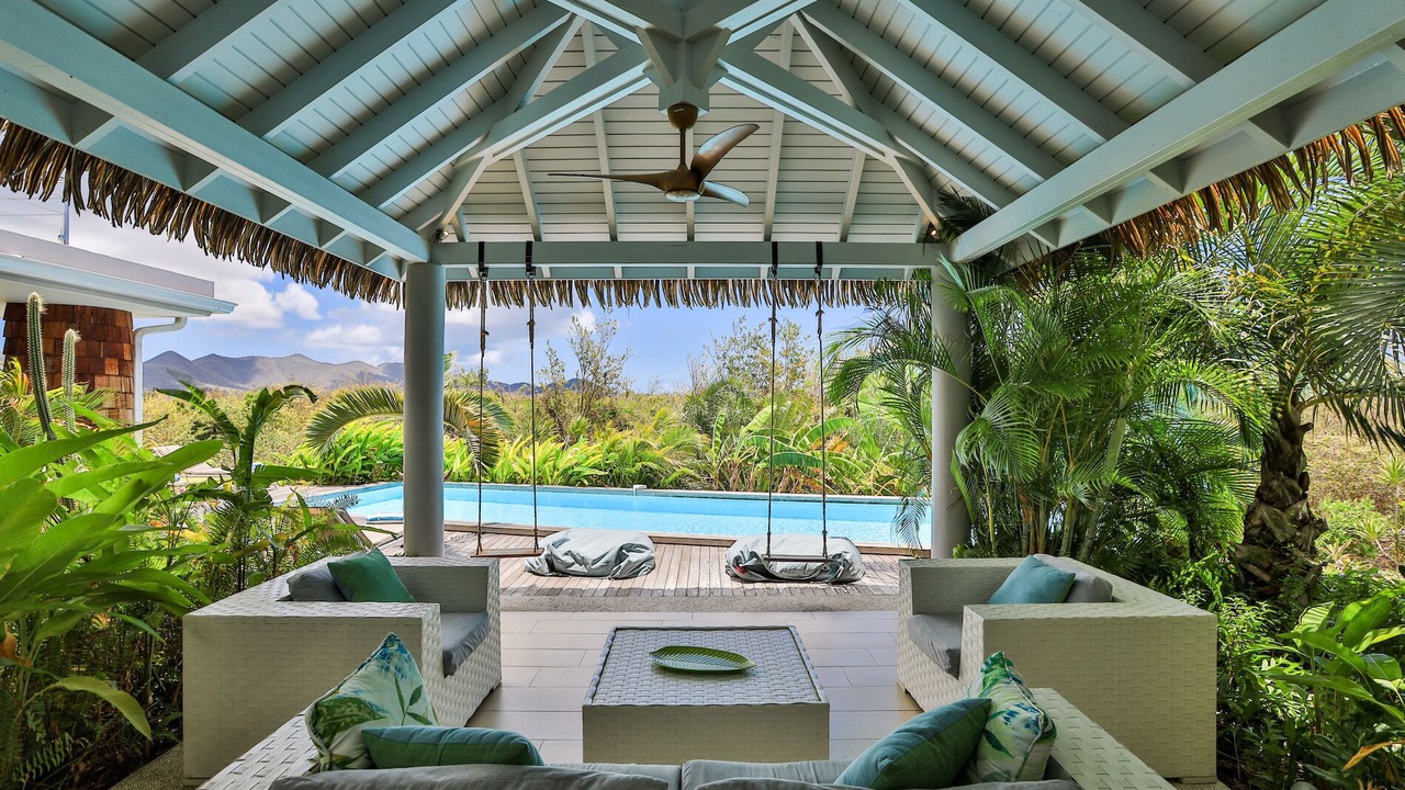 Photo of Patio Balcony in Nettle Bay