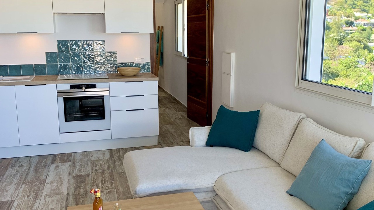 Photo of Livingroom in Orient Bay