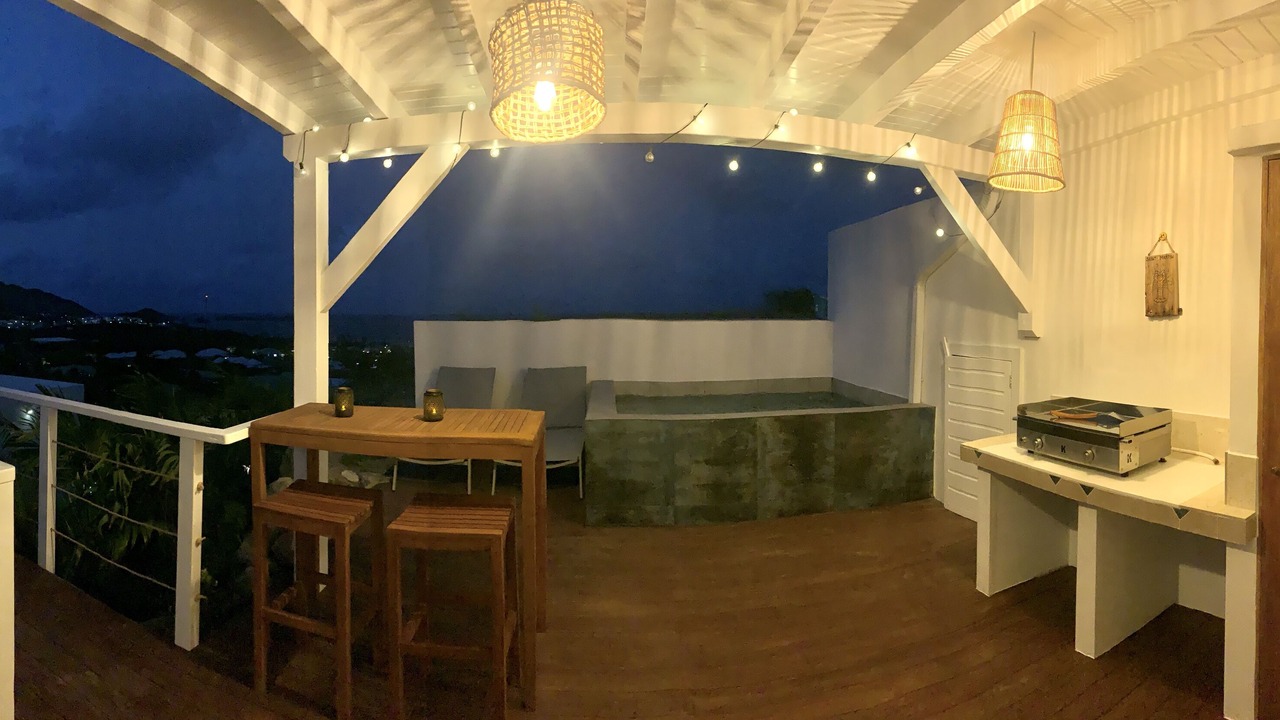 Photo of Outdoor in Orient Bay