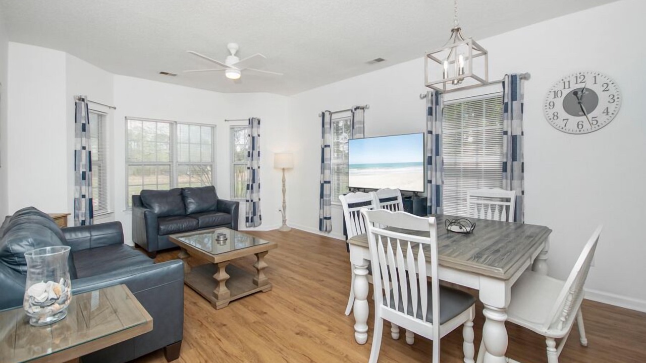 Photo of Livingroom in Red Hill