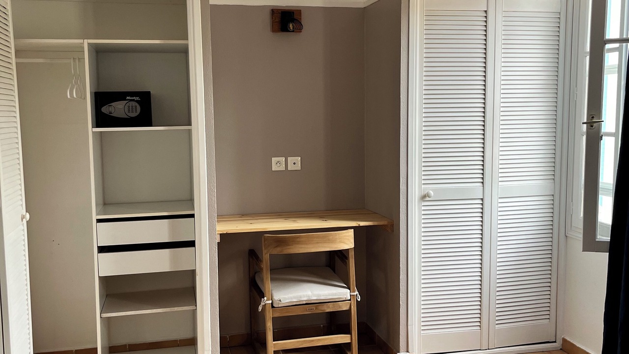 Photo of Bedroom in Orient Bay
