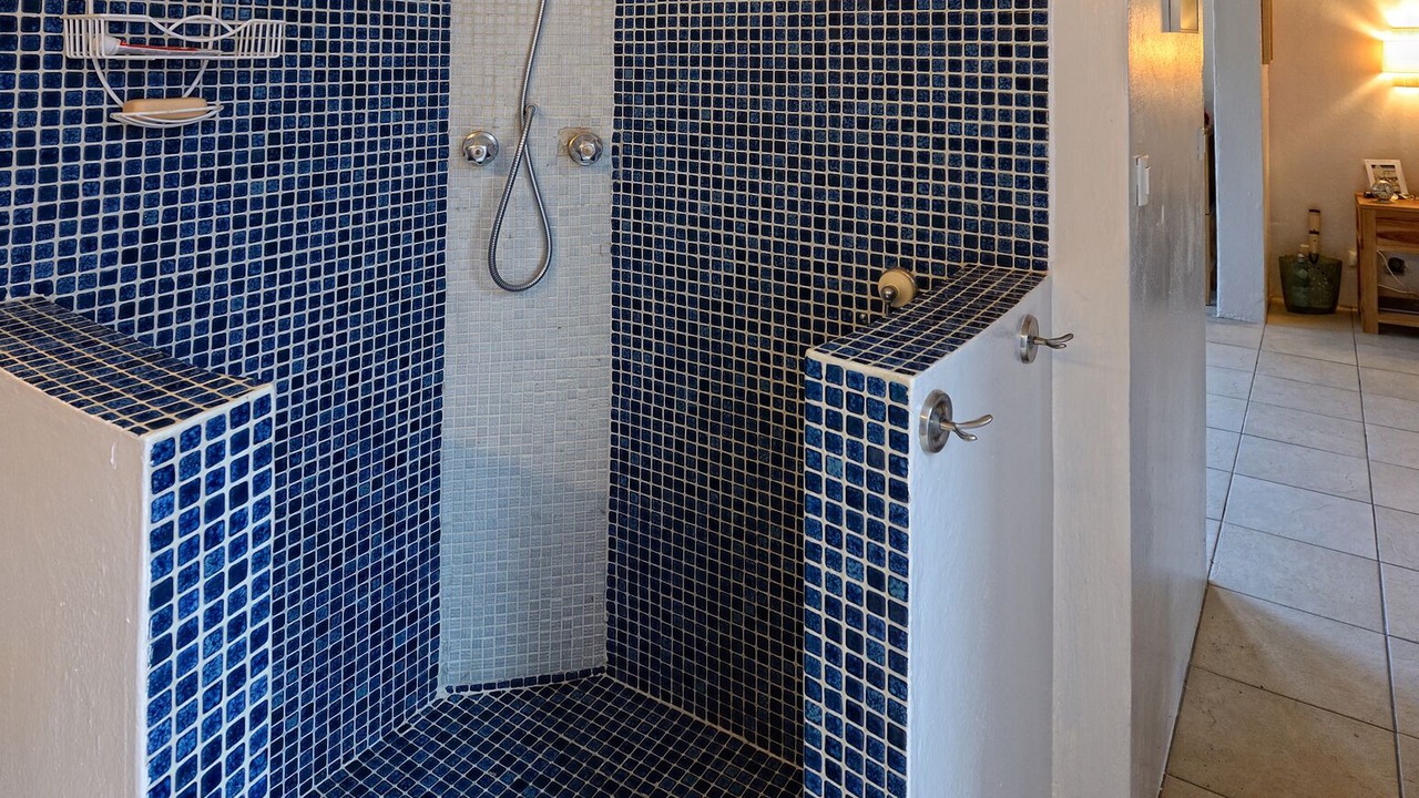 Photo of Bathroom in Les Terres Basses