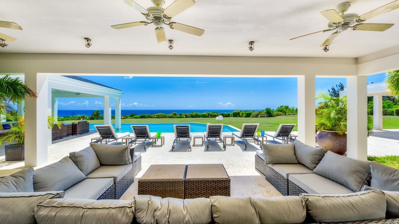 Photo of Patio Balcony in Les Terres Basses