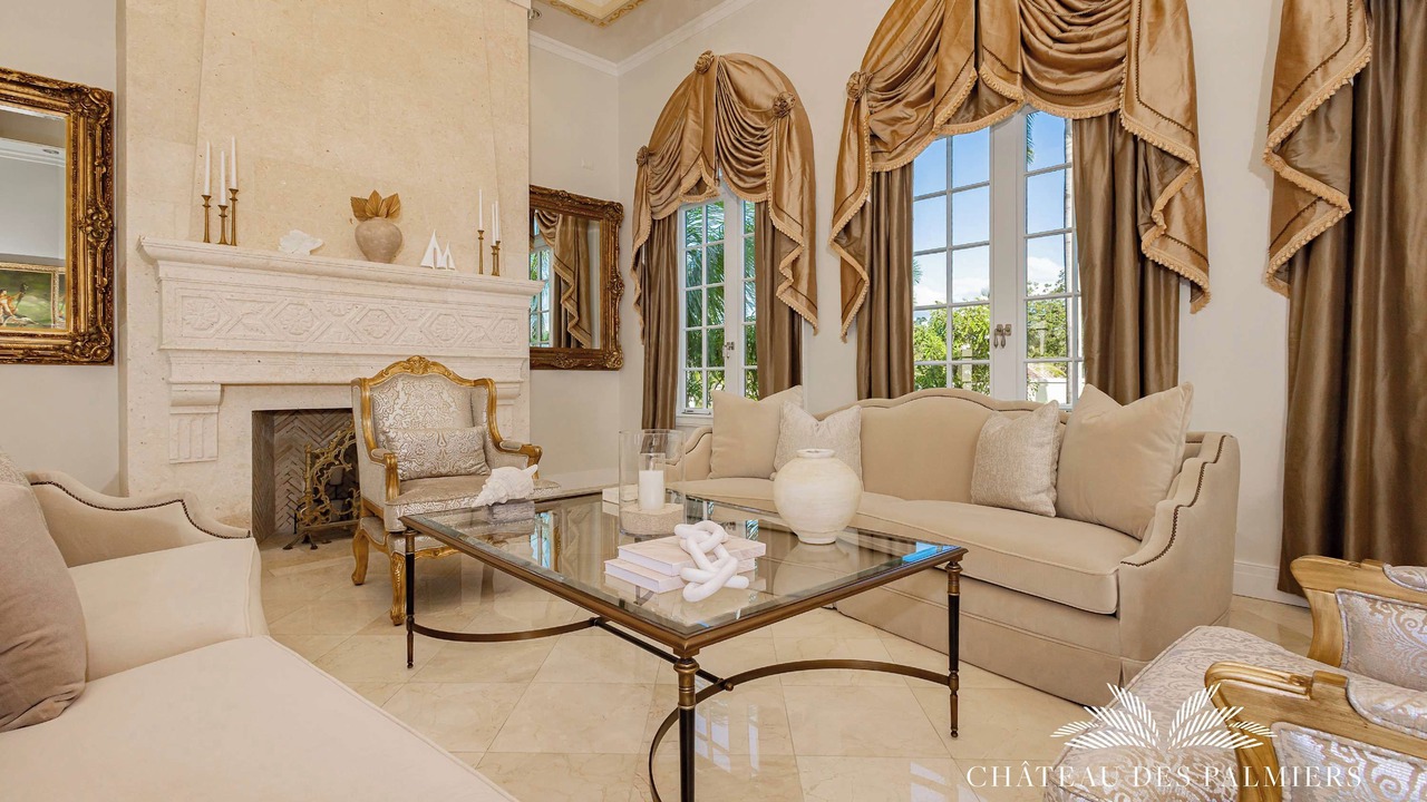 Photo of Livingroom in Plum Bay