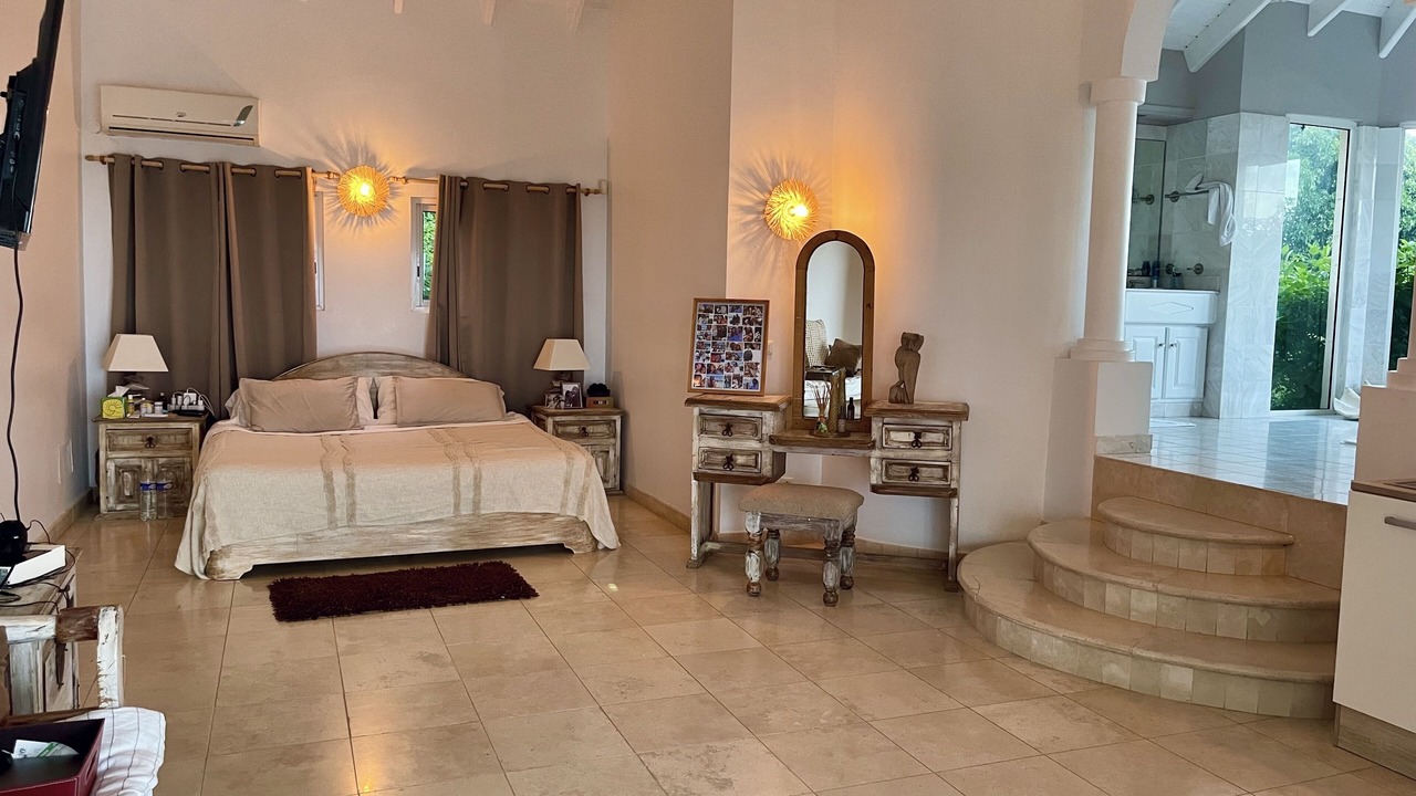 Photo of Bedroom in Orient Bay