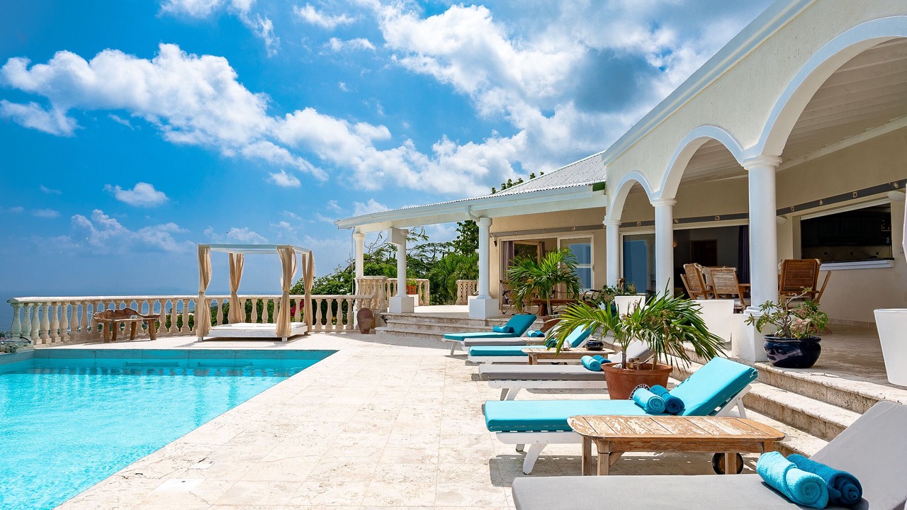 Photo of Outdoor in Orient Bay