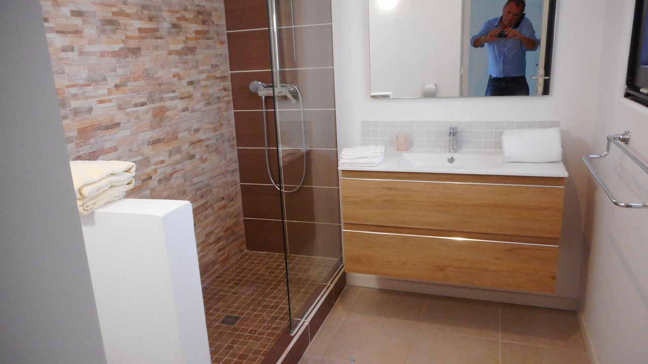 Photo of Bathroom in Nettle Bay