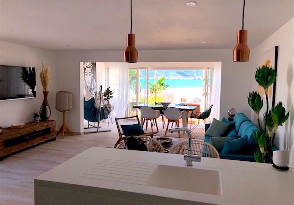 Photo of Livingroom in Nettle Bay
