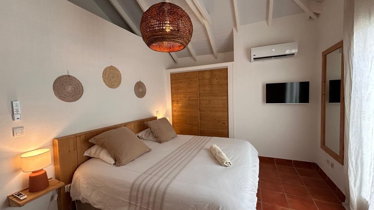 Photo of Bedroom in Orient Bay