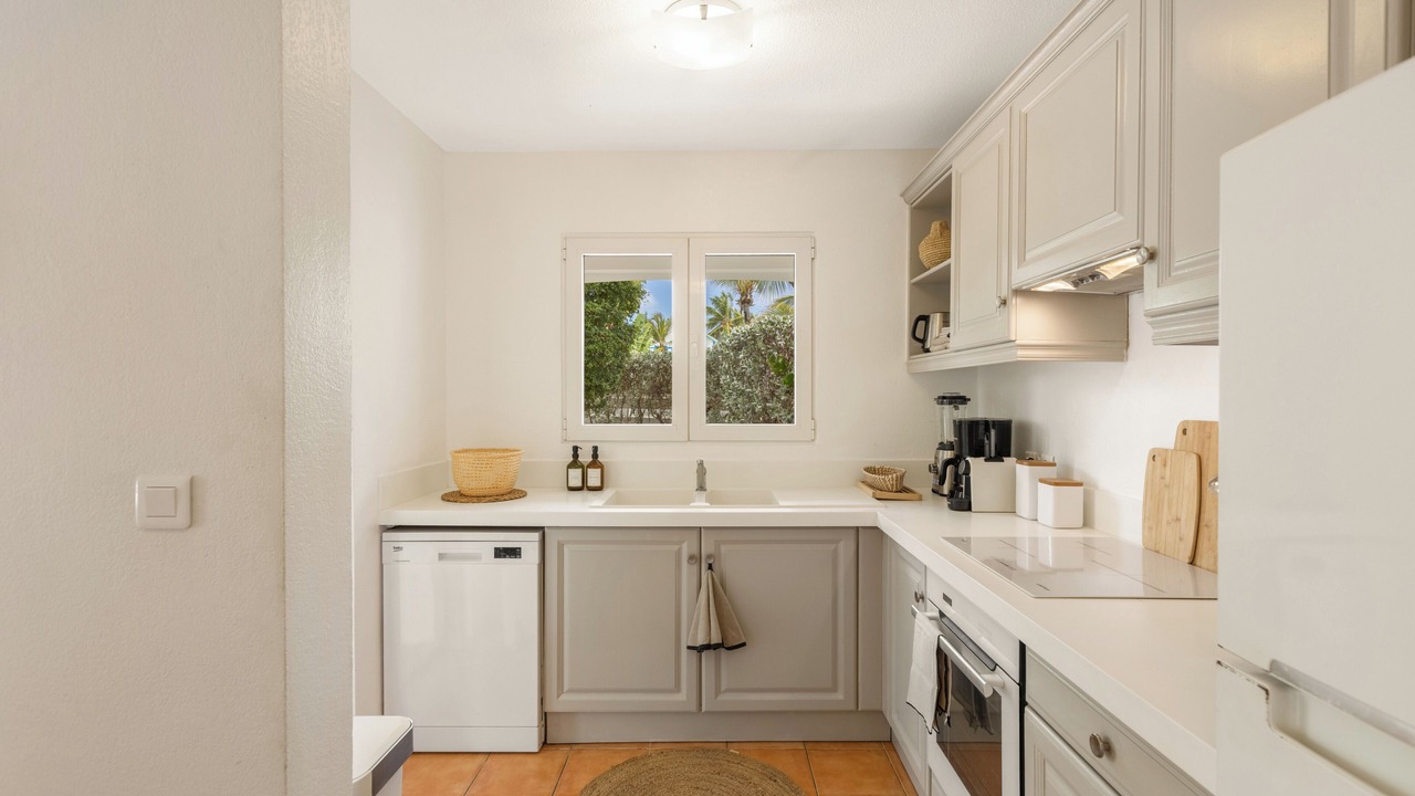 Photo of Kitchen in Orient Bay