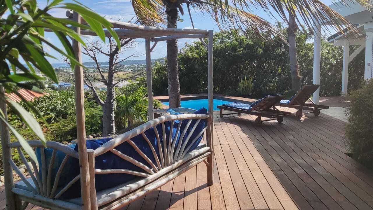 Photo of Patio Balcony in Cul de Sac