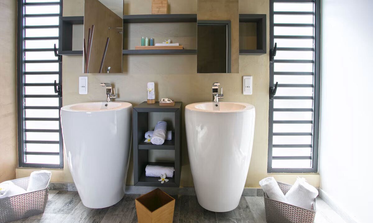 Photo of Bathroom in Orient Bay