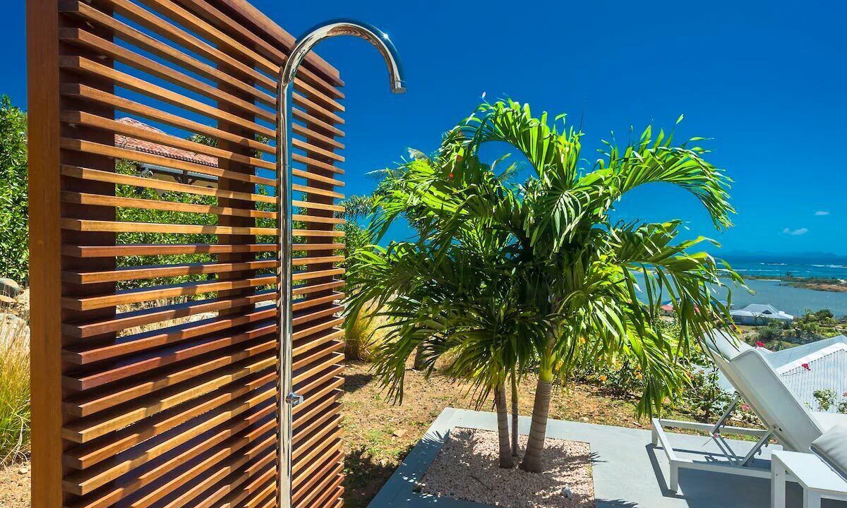 Photo of Outdoor in Orient Bay