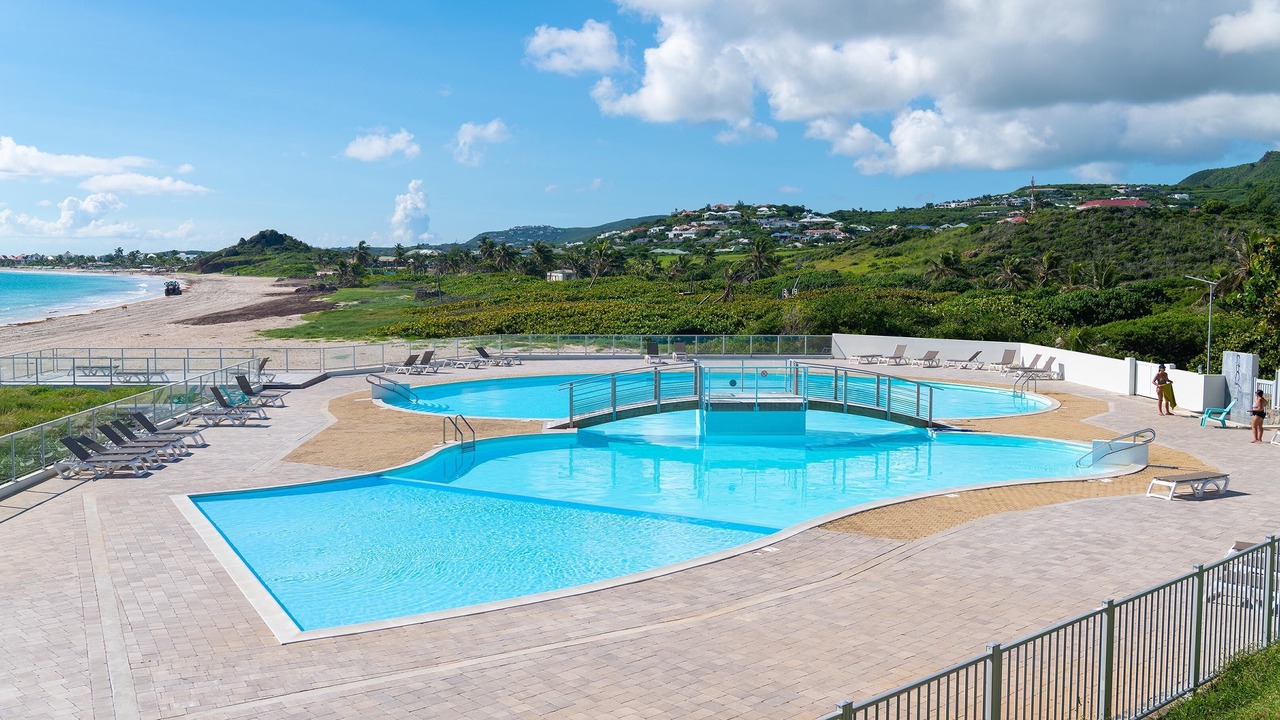 Photo of Outdoor in Orient Bay