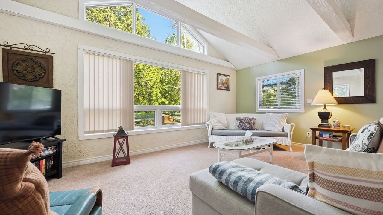 Photo of Bedroom in Sauble Beach
