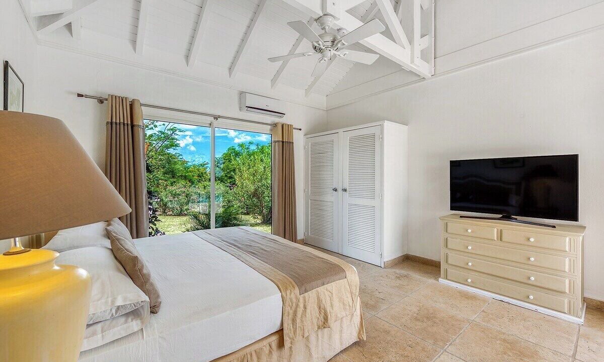 Photo of Bedroom in Anse Marcel