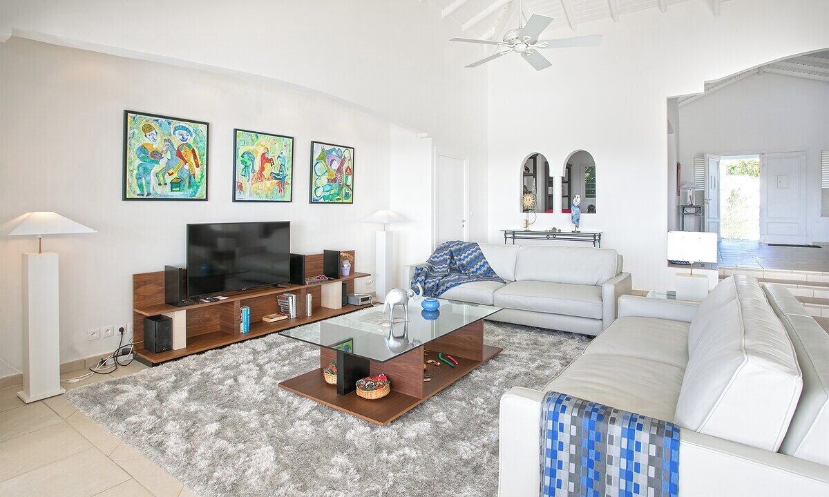 Photo of Livingroom in Plum Bay