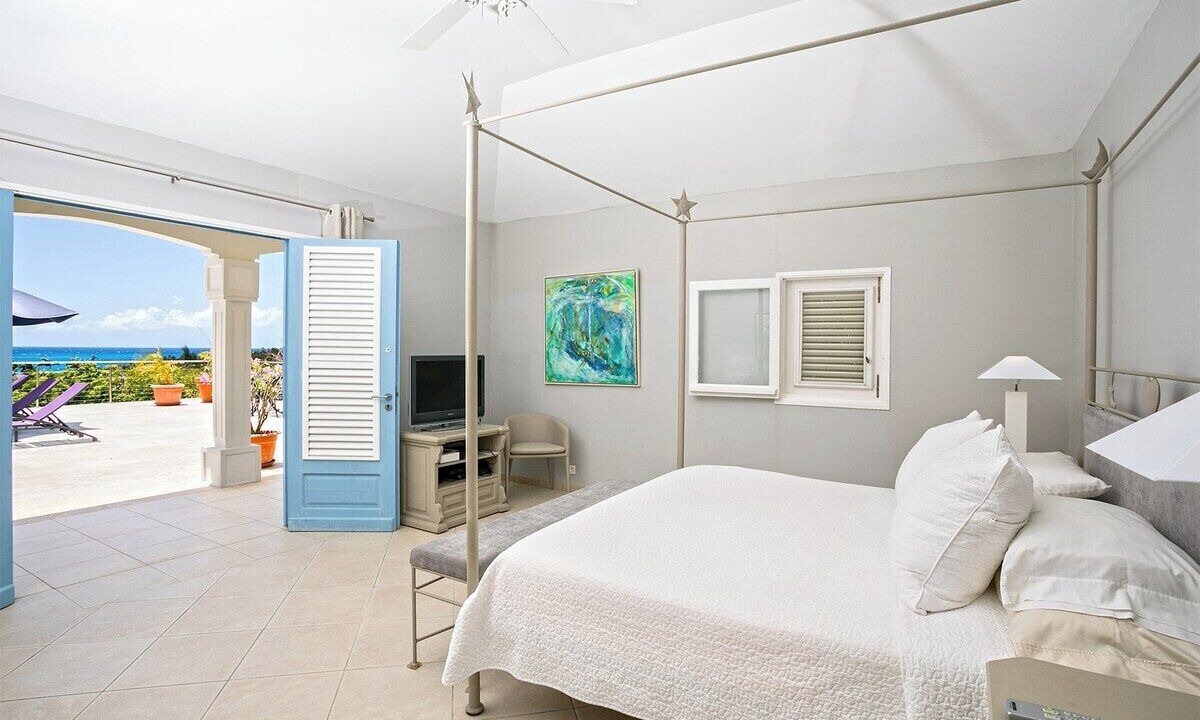 Photo of Bedroom in Plum Bay