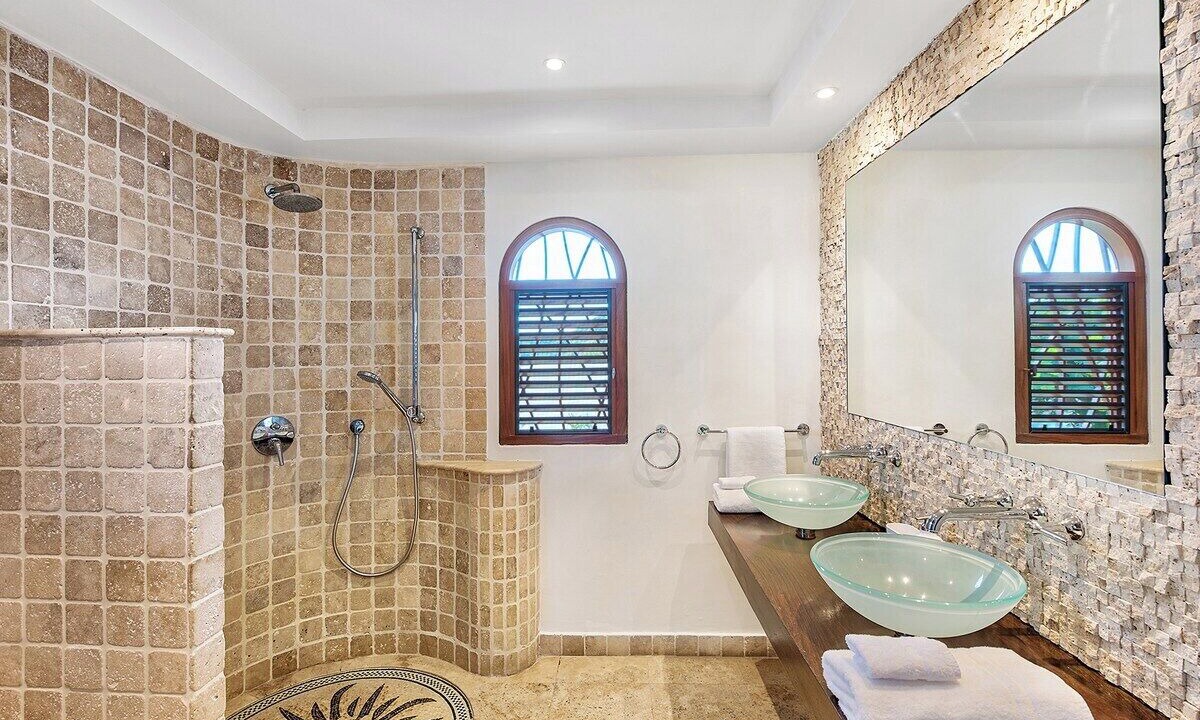 Photo of Bathroom in Grand Case