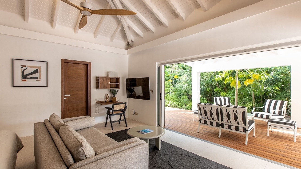 Photo of Livingroom in Plum Bay