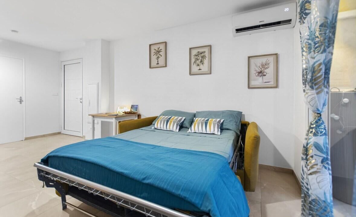 Photo of Bedroom in Cul de Sac