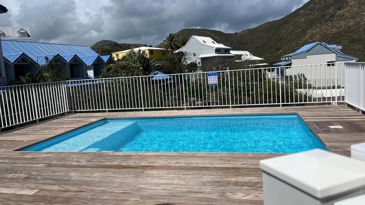 Photo of Outdoor in Cul de Sac