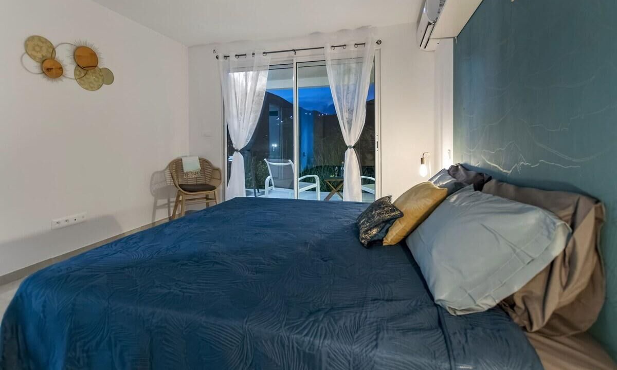 Photo of Bedroom in Cul de Sac