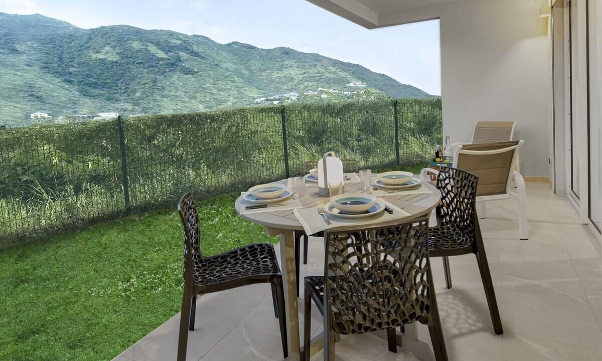 Photo of Outdoor in Cul de Sac