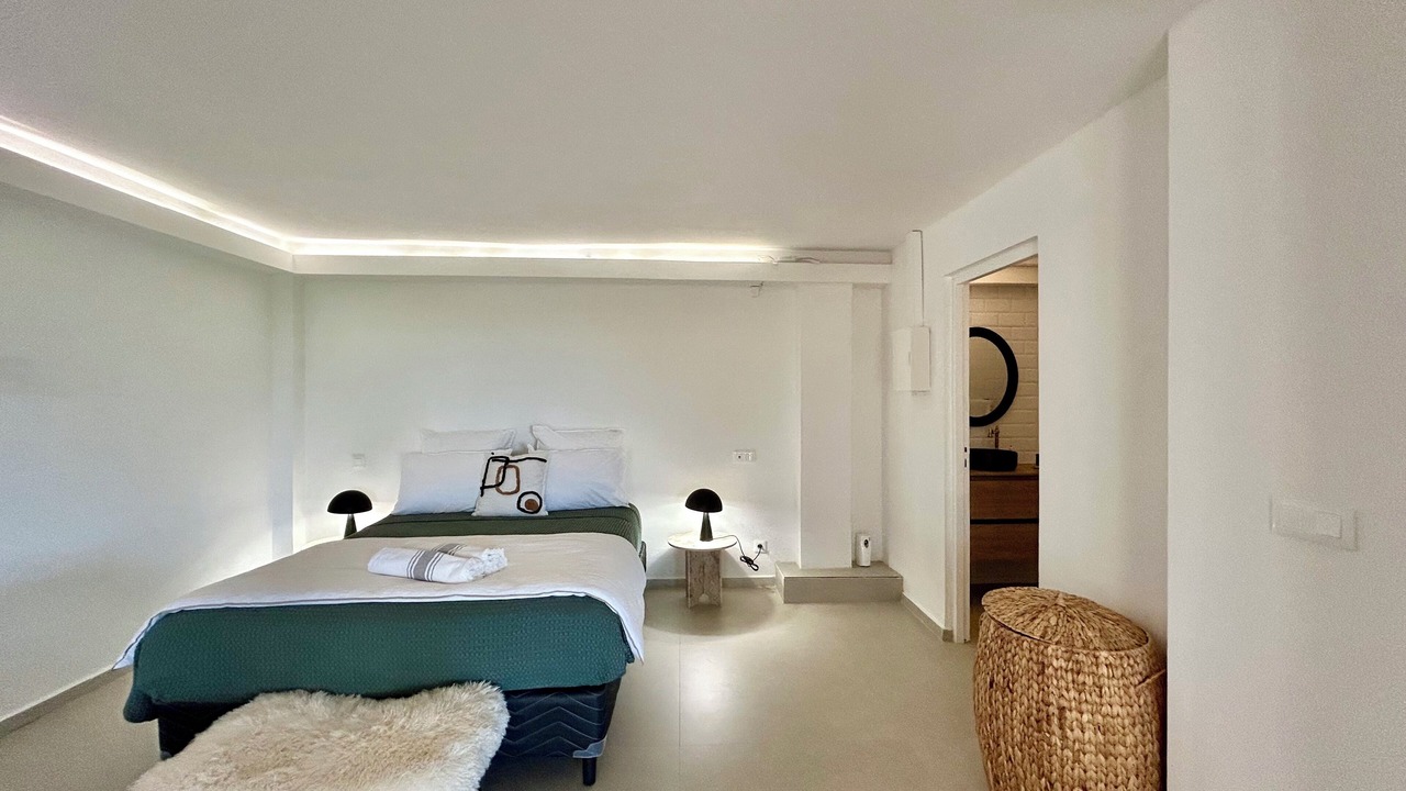 Photo of Bedroom in Les Terres Basses