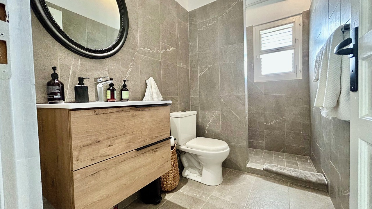 Photo of Bathroom in Les Terres Basses