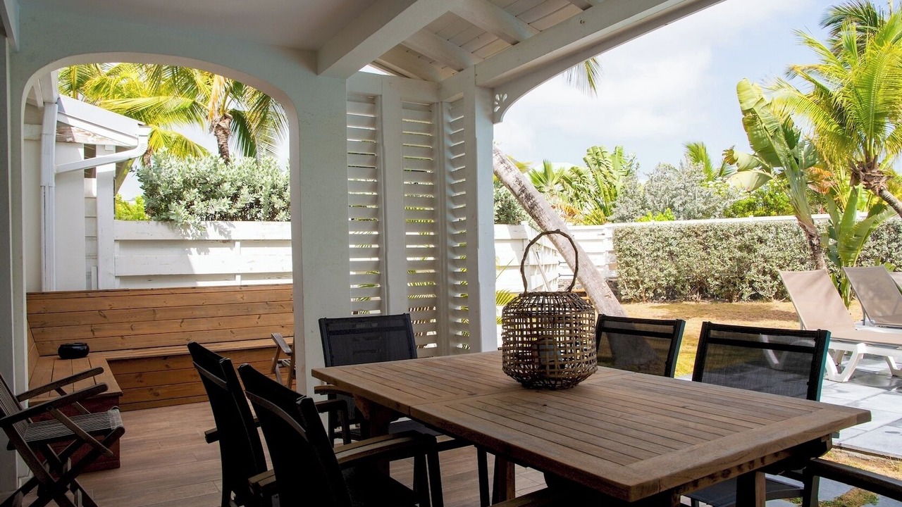 Photo of Outdoor in Orient Bay