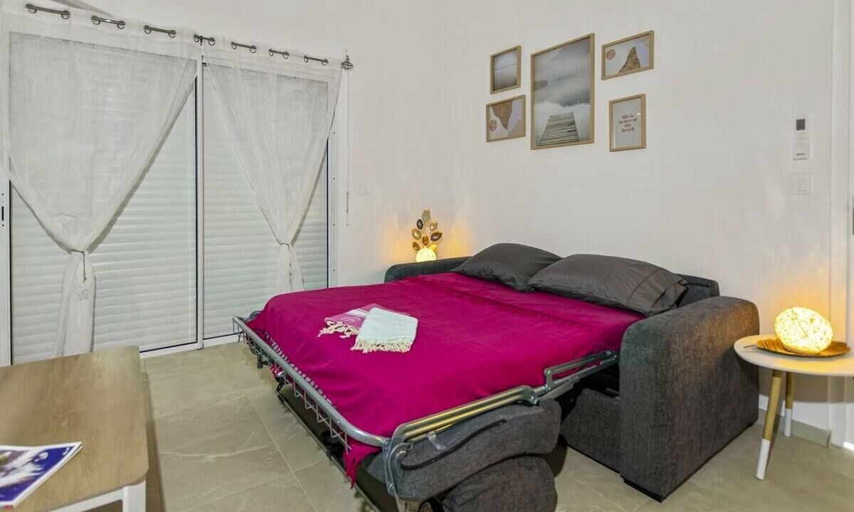 Photo of Bedroom in Cul de Sac