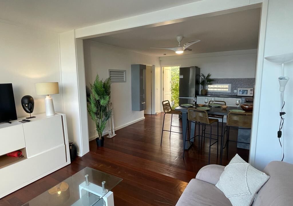 Photo of Livingroom in Orient Bay