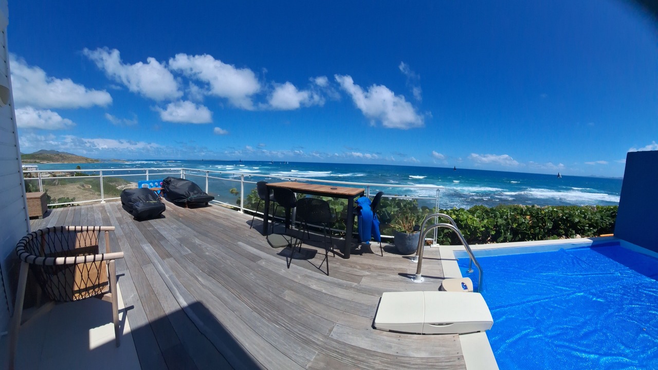 Photo of Patio Balcony in Oyster Pond