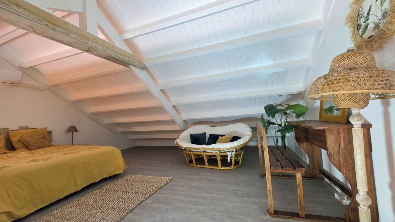 Photo of Bedroom in Cul de Sac