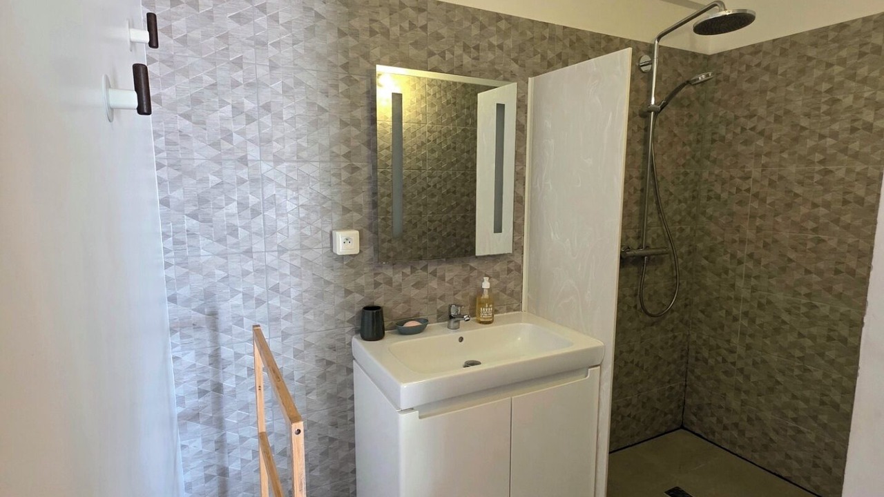 Photo of Bathroom in Cul de Sac